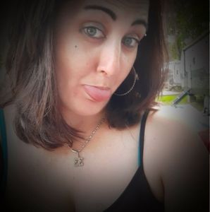 Meet your Posher, Justine